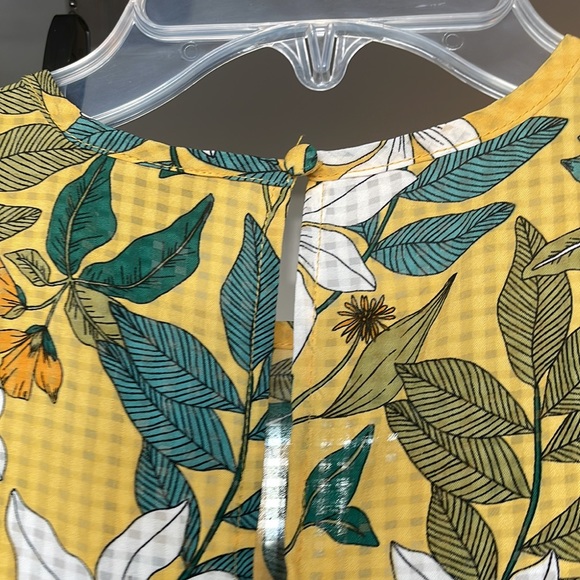 Who What Wear Garden Floral dress - Picture 3 of 7